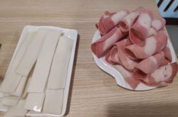 赤峰市小牛頓火鍋電話地址查詢