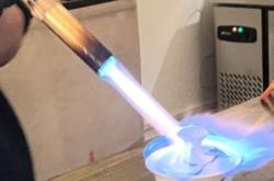 赤峰小酒館老板電話號碼多少