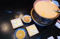 赤峰眾聯(lián)附近餐飲店電話號(hào)碼