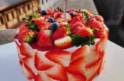 赤峰伊諾蛋糕電話號(hào)碼查詢是多少