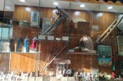 赤峰農(nóng)民工賣古董電話號(hào)碼