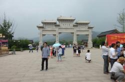 赤峰青個(gè)國(guó)際旅行社電話號(hào)碼