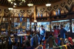 赤峰蒙古藝術(shù)團(tuán)電話是多少號(hào)