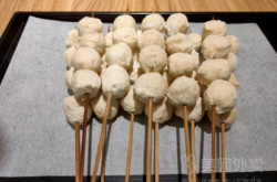 赤峰二毛炸串店地址電話號碼