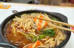 赤峰砂鍋燒烤店電話號碼多少