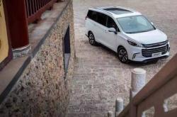 赤峰定制全景天窗電話多少號(hào)