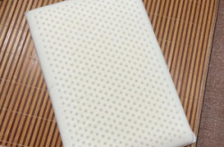 赤峰賣(mài)枕頭的地方電話(huà)號(hào)碼是多少