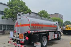 赤峰北方加油車電話是多少號(hào)