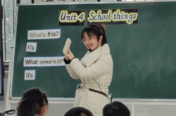 赤峰九小劉老師電話號碼是多少