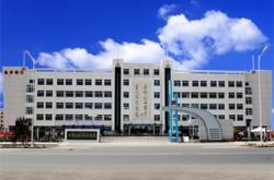 赤峰十二中學(xué)電話是多少號