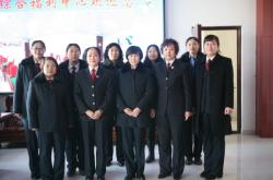 赤峰老人服裝批發(fā)市場電話號碼