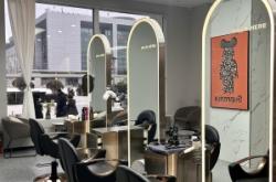 赤峰啟點理發(fā)店地址電話號碼