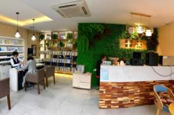 赤峰步行街美睫店電話號(hào)碼