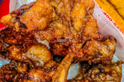 赤峰好吃的雞叉骨店電話號碼