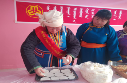 內(nèi)蒙赤峰園藝奶制品廠電話號碼