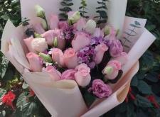 赤峰亦軒書店鮮花店電話號碼