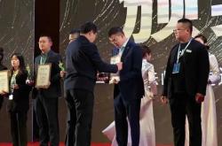 赤峰星座美發(fā)電話地址是多少號