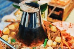 赤峰地?cái)側(cè)帐綗倦娫挾嗌偬?hào)