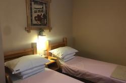 赤峰市萊茵哥會館電話地址查詢