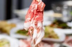 赤峰小紅雁羊肉店電話號(hào)碼查詢