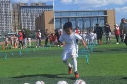 赤峰啦啦操協(xié)會(huì)電話號(hào)碼查詢