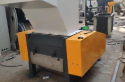 赤峰立式粉碎機(jī)批發(fā)電話號(hào)碼