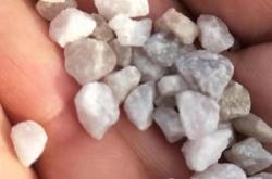 內(nèi)蒙赤峰石英砂廠家電話號(hào)碼