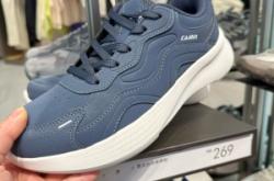 赤峰運(yùn)動(dòng)鞋子折扣店電話號碼