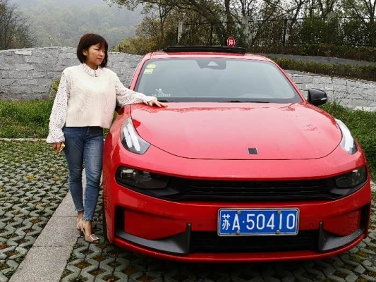 赤峰領(lǐng)克美女銷售電話號(hào)碼是多少-第1張圖片