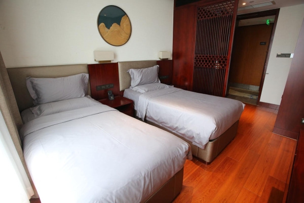 赤峰賓館二手床出售電話號碼-第1張圖片