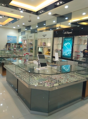 赤峰光明眼鏡店電話號(hào)碼查詢-第1張圖片