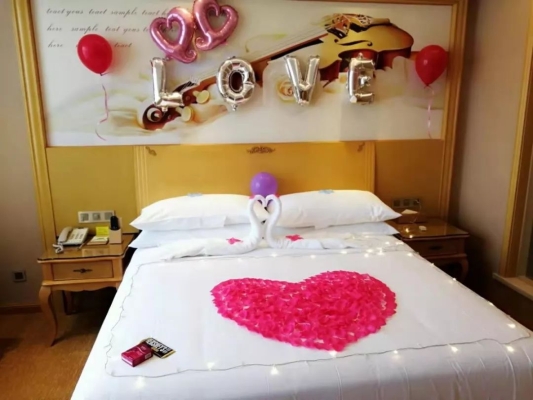 赤峰萬悅情侶酒店電話號碼多少-第1張圖片