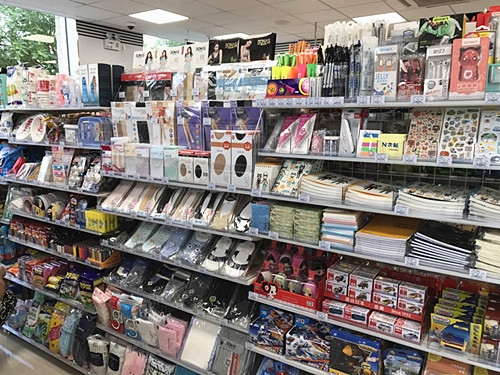 盈發(fā)超市赤峰店電話(huà)多少號(hào)-第1張圖片