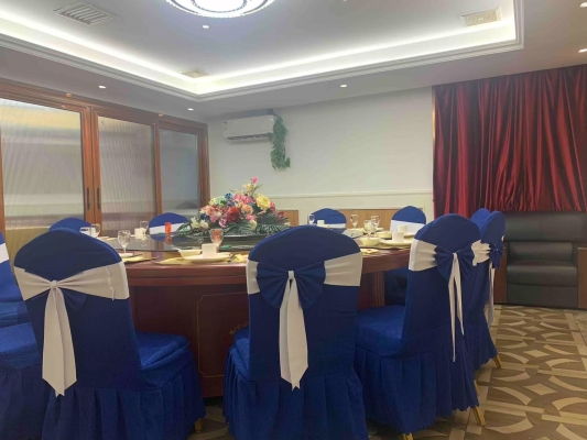 赤峰小吃店轉(zhuǎn)讓出租電話號碼-第1張圖片