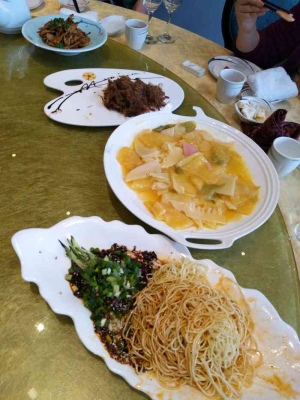 赤峰市赴宴酒樓電話多少號(hào)-第1張圖片