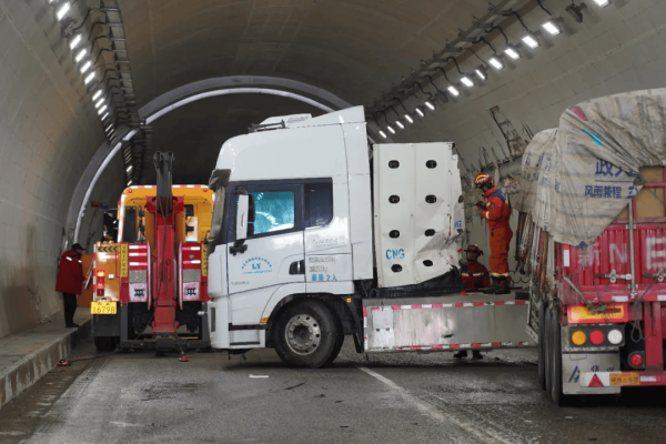 赤峰半掛救援車電話多少號-第1張圖片