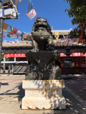 赤峰烏丹鎮(zhèn)男裝店地址電話號(hào)碼-第1張圖片