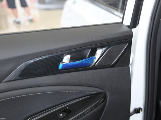 赤峰長(zhǎng)安歐尚店電話號(hào)碼查詢-第1張圖片