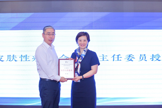 赤峰市醫(yī)院楊斌簡介電話號碼-第1張圖片