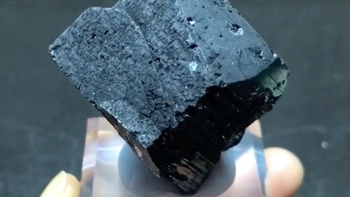 赤峰黑色蓋土網(wǎng)廠家電話-第1張圖片