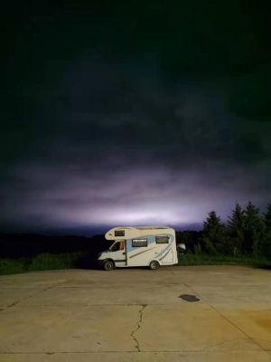 赤峰免費(fèi)房車(chē)露營(yíng)地點(diǎn)電話號(hào)碼-第1張圖片