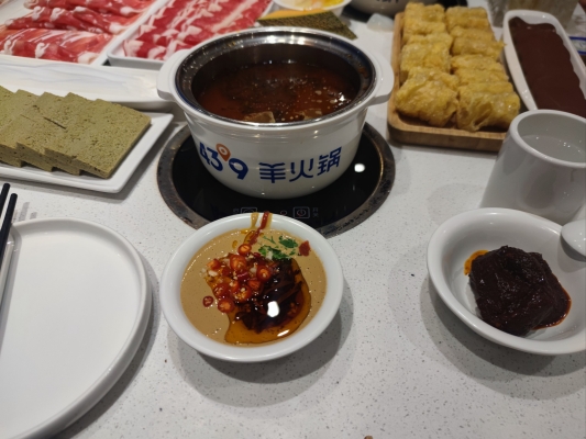 赤峰直播賣飯電話號碼查詢是多少-第1張圖片