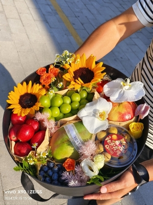 赤峰中秋水果禮盒批發(fā)電話號(hào)碼-第1張圖片