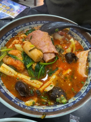 赤峰萬悅麻辣燙地址電話號碼-第1張圖片