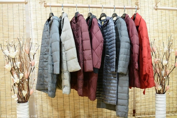 赤峰永業(yè)大廈服裝店電話號(hào)碼-第1張圖片