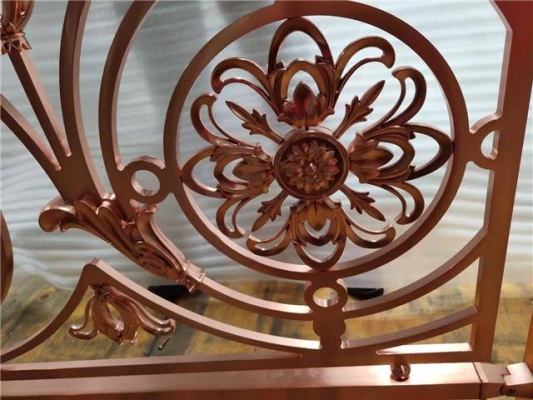 赤峰鋼琴樓梯廠家電話多少號(hào)-第1張圖片