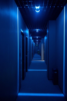 赤峰市雷霆電競酒店電話號碼-第1張圖片