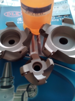 赤峰刀片供應(yīng)商電話多少號(hào)-第1張圖片