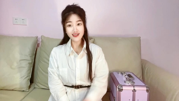 赤峰移動美容師雅軒電話地址-第1張圖片