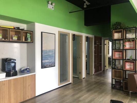 赤峰做出租衣柜的廠家電話號(hào)碼-第1張圖片